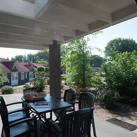 Villa Comfortable House With A Dishwasher At The Bedafse Bergen *